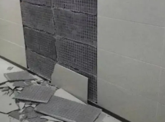 青岛市瓷砖空鼓维修公司分享下青岛市墙砖松动维修的知识